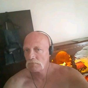 Meet your Posher, Warren